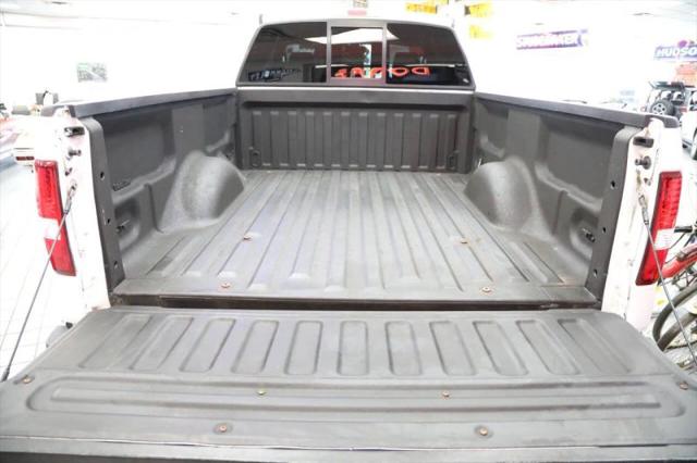 2005 Ford F-150 Lariat