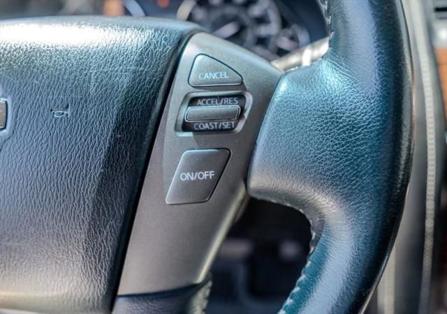 2017 Nissan Armada SV