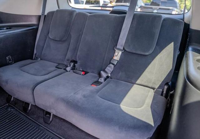2017 Nissan Armada SV