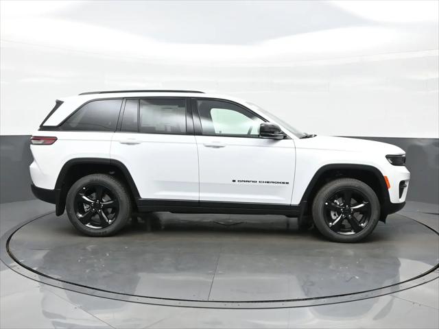 2025 Jeep Grand Cherokee Altitude X 4x4