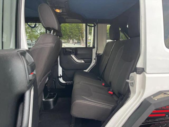 2017 Jeep Wrangler Unlimited Sahara 4x4