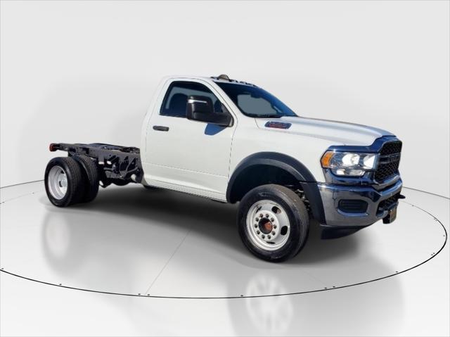 2024 Ram 5500 Tradesman/SLT