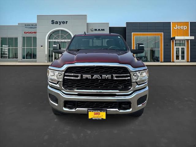 2024 RAM 3500 Tradesman Crew Cab 4x4 8 Box 2024 RAM 3500 Tradesman Crew Cab 4x4 8 Box