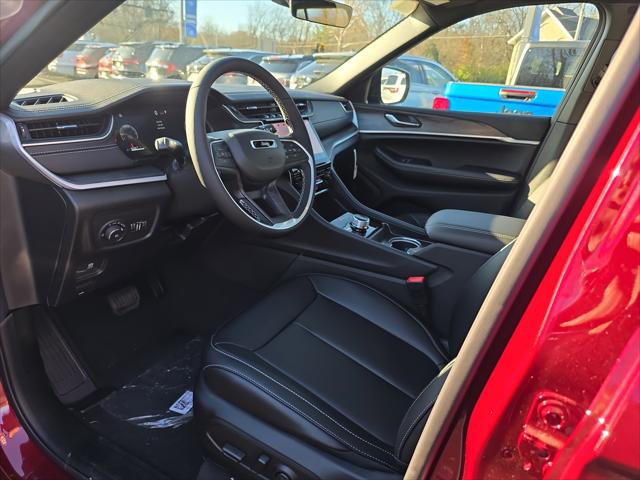 2025 Jeep Grand Cherokee GRAND CHEROKEE LIMITED 4X4 2025 Jeep Grand Cherokee GRAND CHEROKEE LIMITED 4X4