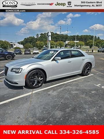 2022 Chrysler 300 S