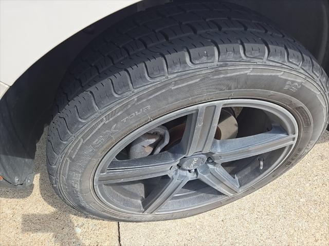 2010 Lincoln MKX Base