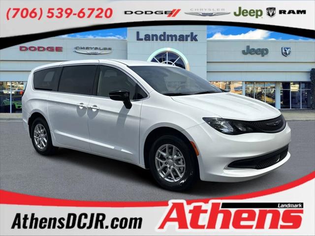 2025 Chrysler Voyager VOYAGER LX