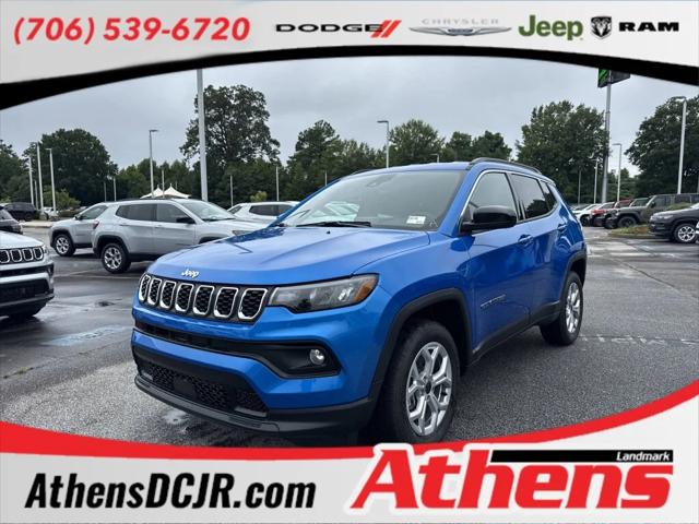 2025 Jeep Compass COMPASS LATITUDE 4X4