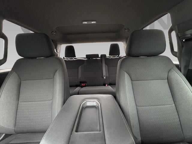 2022 Chevrolet Silverado 1500 2WD Crew Cab Short Bed Custom