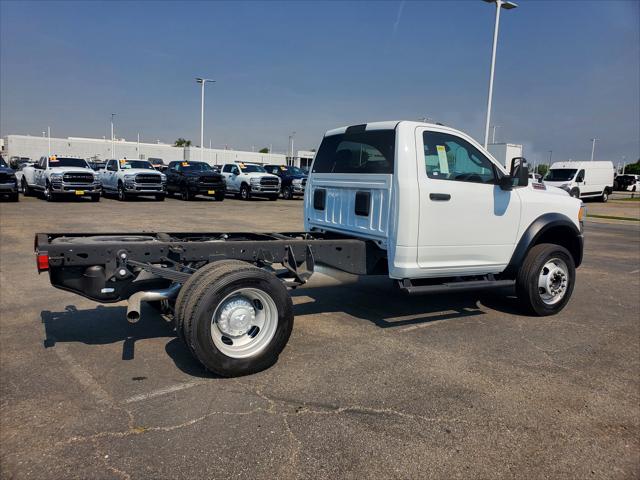 2024 RAM 5500 Chassis Tradesman/SLT