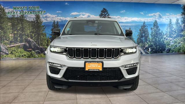 2022 Jeep Grand Cherokee Limited 4x4 2022 Jeep Grand Cherokee Limited 4x4