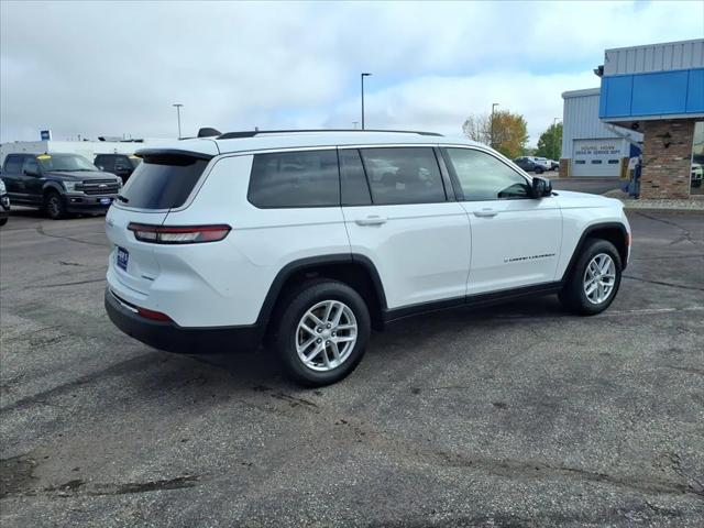 2023 Jeep Grand Cherokee L Laredo 4x4 2023 Jeep Grand Cherokee L Laredo 4x4