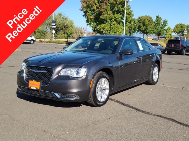 2023 Chrysler 300 Touring 2023 Chrysler 300 Touring