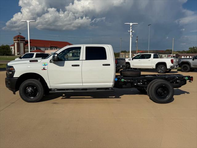 2026 RAM Ram 3500 Chassis Cab RAM 3500 TRADESMAN CREW CAB CHASSIS 4X4 60 CA 2026 RAM Ram 3500 Chassis Cab RAM 3500 TRADESMAN CREW CAB CHASSIS 4X4 60 CA