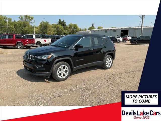 2024 Jeep Compass Latitude 4x4 2024 Jeep Compass Latitude 4x4