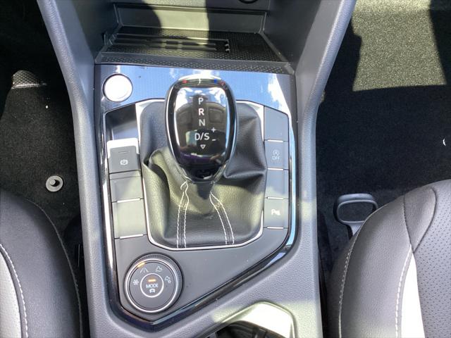 2025 Volkswagen Taos 1.5T SEL