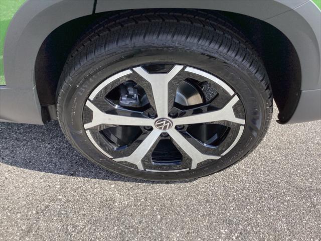 2025 Volkswagen Taos 1.5T SEL