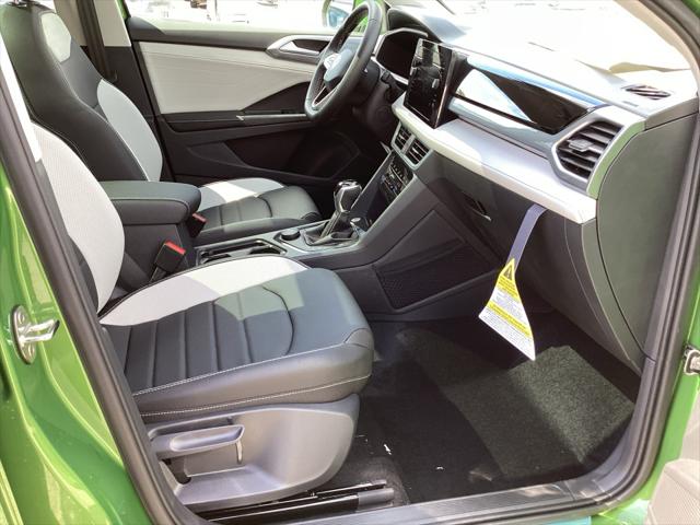 2025 Volkswagen Taos 1.5T SEL