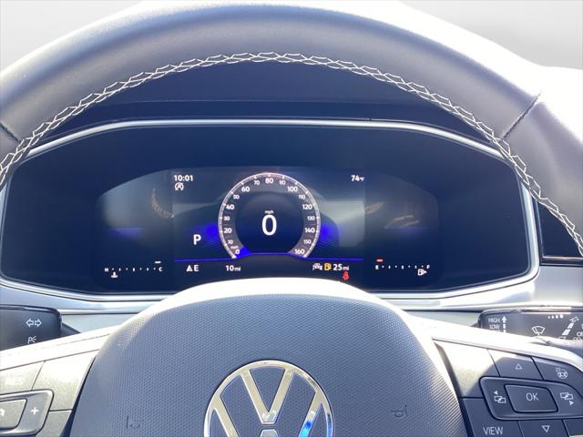 2025 Volkswagen Taos 1.5T SE