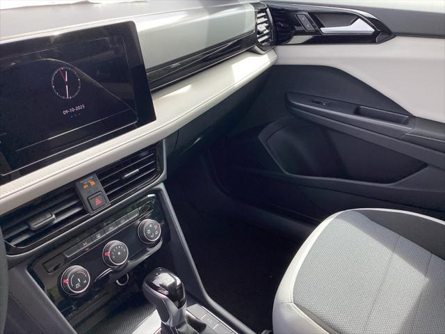 2025 Volkswagen Taos 1.5T S