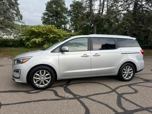 2021 Kia Sedona EX