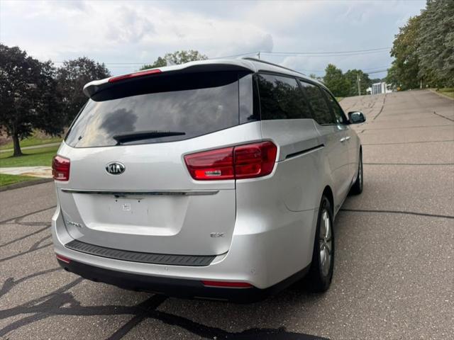2021 Kia Sedona EX