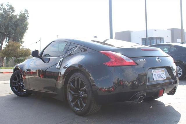 2017 Nissan 370Z Touring