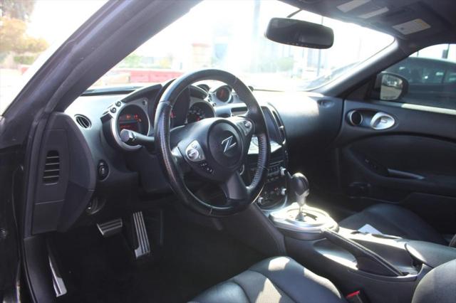 2017 Nissan 370Z Touring