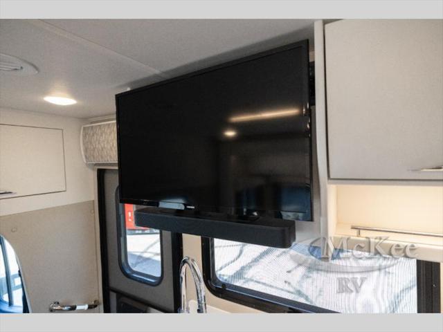 2026 Mercedes-Benz Sprinter 4500 Chassis Standard Roof 4-Cyl Diesel HO