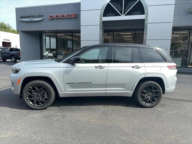 2025 Jeep Grand Cherokee GRAND CHEROKEE SUMMIT 4X4 2025 Jeep Grand Cherokee GRAND CHEROKEE SUMMIT 4X4