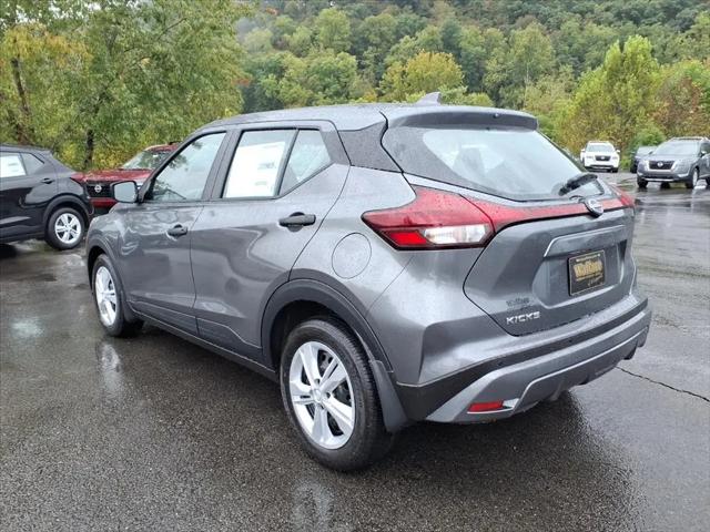 2025 Nissan Kicks S