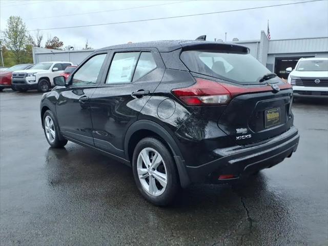 2025 Nissan Kicks S