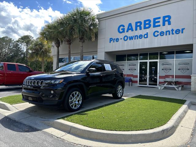 2024 Jeep Compass Latitude Lux FWD 2024 Jeep Compass Latitude Lux FWD