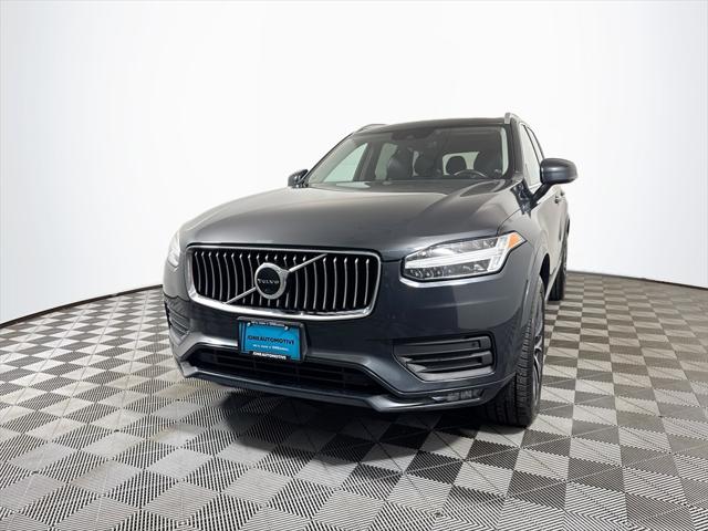 2022 Volvo XC90 T5 Momentum 7 Passenger 2022 Volvo XC90 T5 Momentum 7 Passenger