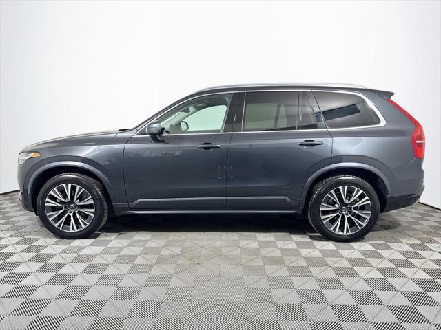 2022 Volvo XC90 T5 Momentum 7 Passenger 2022 Volvo XC90 T5 Momentum 7 Passenger