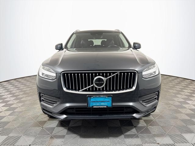 2022 Volvo XC90 T5 Momentum 7 Passenger 2022 Volvo XC90 T5 Momentum 7 Passenger
