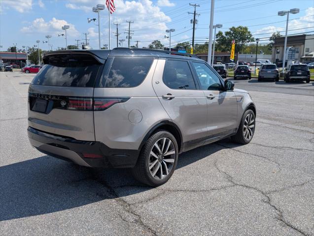 2023 Land Rover Discovery P360 S R-Dynamic 2023 Land Rover Discovery P360 S R-Dynamic