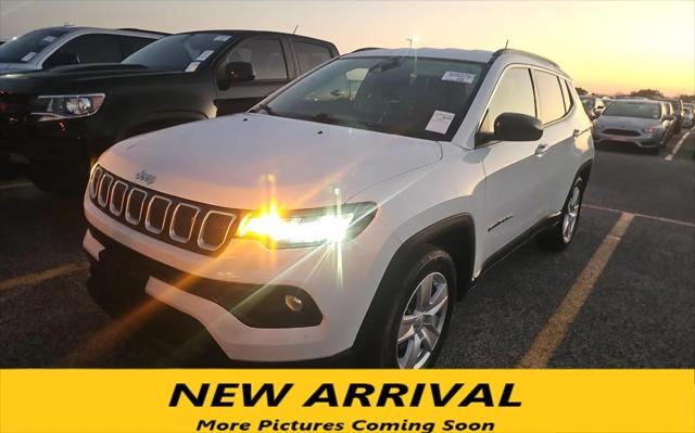 2022 Jeep Compass Latitude FWD