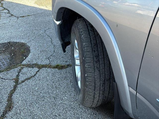 2022 RAM 1500 Laramie Crew Cab 4x4 57 Box 2022 RAM 1500 Laramie Crew Cab 4x4 57 Box