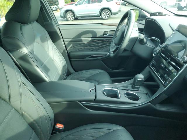 2022 Toyota Avalon Limited