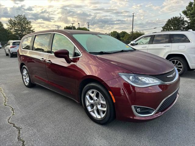 2020 Chrysler Pacifica Touring