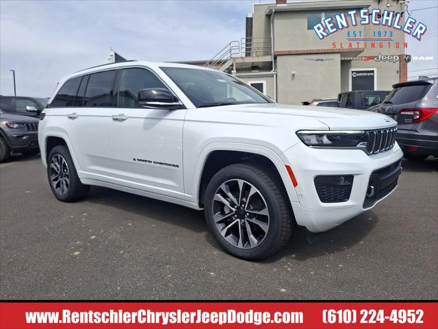 2022 Jeep Grand Cherokee Overland 4x4 2022 Jeep Grand Cherokee Overland 4x4