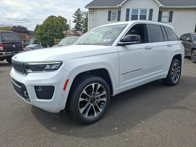 2022 Jeep Grand Cherokee Overland 4x4 2022 Jeep Grand Cherokee Overland 4x4