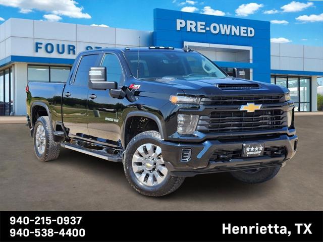 2024 Chevrolet Silverado 2500HD 4WD Crew Cab Standard Bed Custom