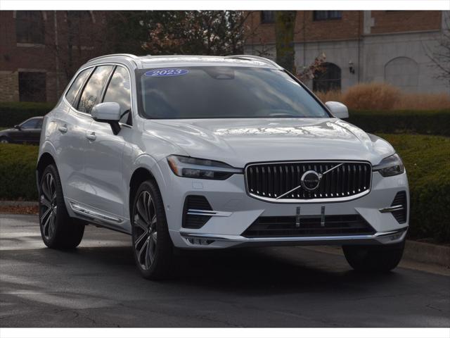 2023 Volvo XC60 B5 Ultimate Bright Theme