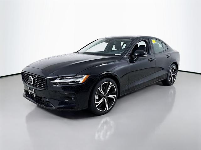 2025 Volvo S60 B5 Core 2025 Volvo S60 B5 Core