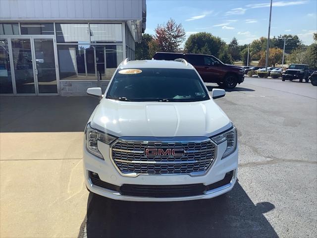 2023 GMC Terrain AWD Denali
