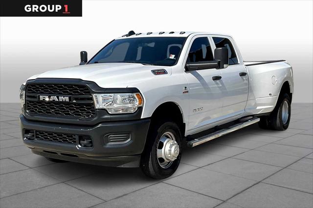 2021 RAM 3500 Tradesman Crew Cab 4x4 8 Box