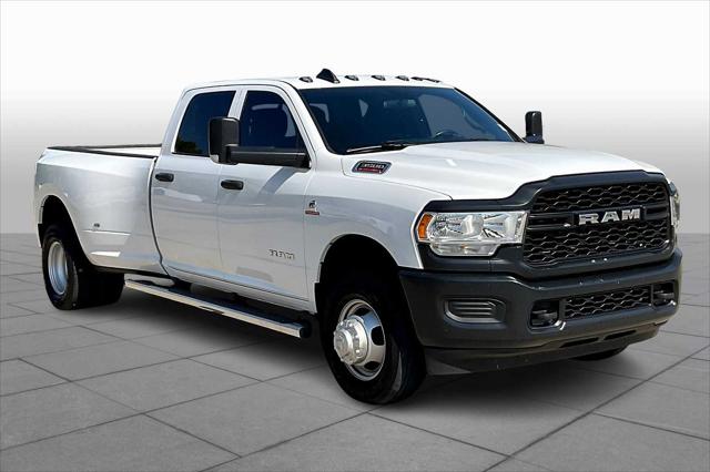 2021 RAM 3500 Tradesman Crew Cab 4x4 8 Box