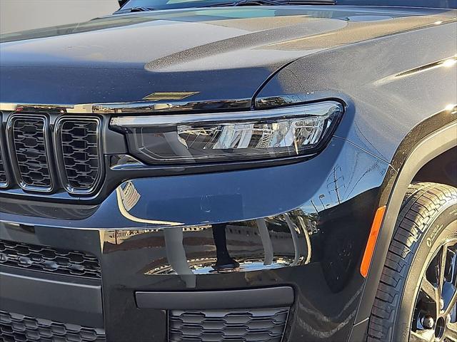 2025 Jeep Grand Cherokee GRAND CHEROKEE L ALTITUDE 4X4 2025 Jeep Grand Cherokee GRAND CHEROKEE L ALTITUDE 4X4